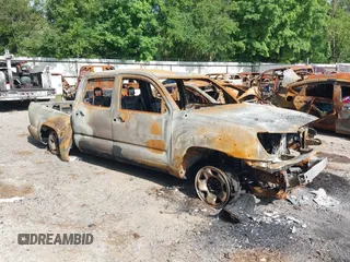 2013 Toyota Tacoma PreRunner with VIN 5TFJU4GN7DX040185, listed as a IAAI auction lot 42527645 with Not provided miles and . Bid and sale history available at DreamBid. Image 1.