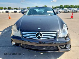 2008 Mercedes-Benz CLS 550 с VIN WDDDJ72X68A128238, выставлен на аукционе Copart как лот 62671615 с пробегом 146 611 миль миль и Чистый • Clean title. История ставок и продаж доступна на DreamBid. Изображение 5.