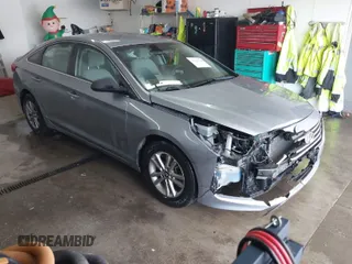 2017 Hyundai Sonata 2.4L with VIN 5NPE24AF8HH476411, listed as a IAAI auction lot 41421224 with 115,113 mi miles and . Bid and sale history available at carsss.com. Image 1.