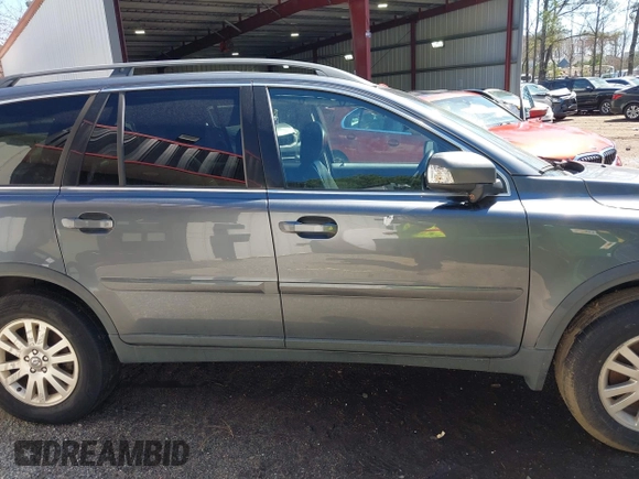 2008 Volvo XC90 I6 with VIN YV4CZ982981477753, listed as a IAAI auction lot 41848025 with 202,469 mi miles. Bid and sale history available at carsss.com. Image 12.