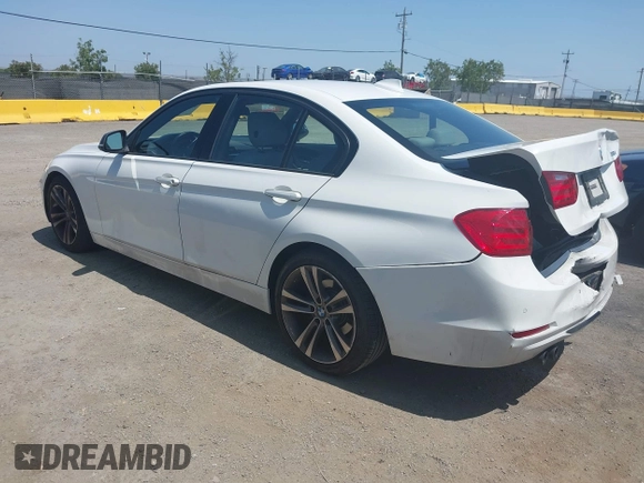 2013 BMW 3 Series 328i with VIN WBA3C1G51DNR44343, listed as a IAAI auction lot 42160138 with 72,686 mi miles. Bid and sale history available at carsss.com. Image 3.