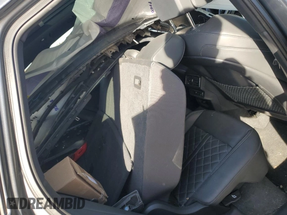 2018 Audi SQ5 Premium Plus with VIN WA1A4AFY1J2125925, listed as a Copart auction lot 86731324 with 56,875 mi miles and Salvage Title. Bid and sale history available at DreamBid. Image 10.