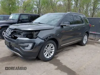 2017 Ford Explorer XLT with VIN 1FM5K7D86HGC21898, listed as a IAAI auction lot 42018490 with 78,139 mi miles and . Bid and sale history available at carsss.com. Image 18.