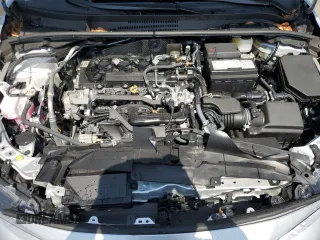 2025 Toyota Corolla LE z VIN 5YFB4MDE7SP242335, wystawiony jako Copart lot #58330225 z przebiegiem 3368 mil mil oraz Nie do naprawy • Non repairable. Historia ofert i sprzedaży dostępna na DreamBid. Obrazek 11.
