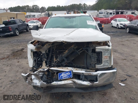 2017 Ford F-250 XL z VIN 1FD7X2A60HEC65973, wystawiony jako IAAI lot #41190935 z przebiegiem 202 195 mil mil oraz . Historia ofert i sprzedaży dostępna na DreamBid. Obrazek 12.