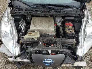 2016 Nissan LEAF S с VIN 1N4BZ0CP8GC314727, выставлен на аукционе Copart как лот 58508905 с пробегом 57 539 миль миль и Списание • Salvage title. История ставок и продаж доступна на DreamBid. Изображение 11.