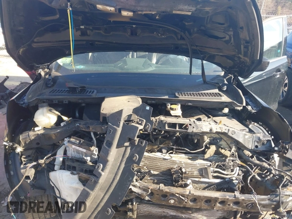 2017 Ford Escape SE with VIN 1FMCU9GD5HUC70341, listed as a IAAI auction lot 41801365 with 135,439 mi miles. Bid and sale history available at carsss.com. Image 10.