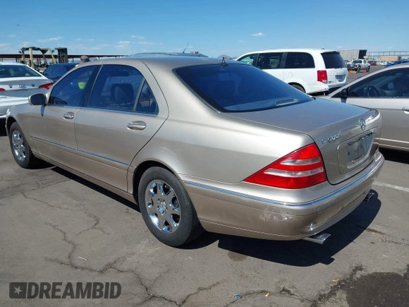 2001 Mercedes-Benz S 320/430/500 with VIN WDBNG70J21A188310, listed as a IAAI auction lot 42243766 with 259,703 mi miles and . Bid and sale history available at DreamBid. Image 3.