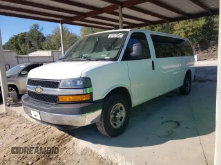2020 Chevrolet Express Passenger LT z VIN 1GAZGPFG1L1266571, wystawiony jako Copart lot #76290774 z przebiegiem 231 635 mil mil oraz Tytuł czysty. Historia ofert i sprzedaży dostępna na DreamBid. Obrazek 1.