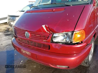 2003 Volkswagen EuroVan с VIN WV2KB47083H013778, выставлен на аукционе IAAI как лот 41537793 с пробегом 127 315 миль миль и . История ставок и продаж доступна на DreamBid. Изображение 6.