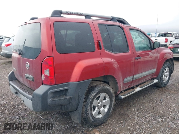 2012 Nissan Xterra X with VIN 5N1AN0NW4CC509400, listed as a IAAI auction lot 41911112 with 164,138 mi miles. Bid and sale history available at carsss.com. Image 4.