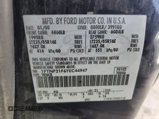 2000 Ford Super Duty F-250 XL with VIN 1FTNF21F6YEC44947, listed as a Copart auction lot 74384273 with 352,251 mi miles and Salvage Title. Bid and sale history available at carsss.com. Image 12.