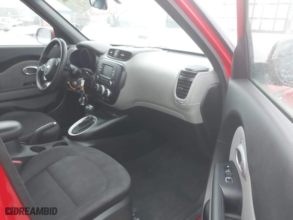 2019 Kia Soul with VIN KNDJN2A29K7686602, listed as a IAAI auction lot 41997066 with 122,125 mi miles. Bid and sale history available at carsss.com. Image 5.