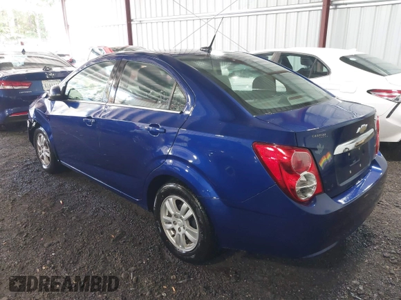 2014 Chevrolet Sonic LT with VIN 1G1JC5SG4E4136790, listed as a IAAI auction lot 37970640 with 180,252 mi miles and . Bid and sale history available at DreamBid. Image 3.