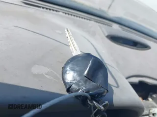 2000 Nissan Maxima GXE z VIN JN1CA31D3YT535608, wystawiony jako IAAI lot #40024772 z przebiegiem 282 778 mil mil oraz . Historia ofert i sprzedaży dostępna na DreamBid. Obrazek 11.