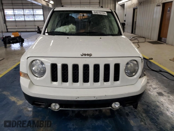 2011 Jeep Patriot Latitude X with VIN 1J4NF4GB4BD150332, listed as a Copart auction lot 84010724 with 165,300 mi miles and Salvage Title. Bid and sale history available at DreamBid. Image 5.