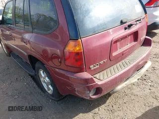 2006 GMC Envoy SLT with VIN 1GKDT13S362145045, listed as a IAAI auction lot 41916115 with Not Provided miles and . Bid and sale history available at DreamBid. Image 6.