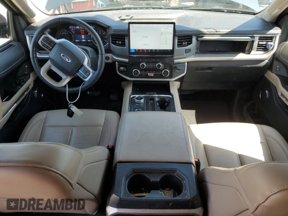 2023 Ford Expedition Max XLT с VIN 1FMJK1J86PEA47731, выставлен на аукционе Copart как лот 55151635 с пробегом 26 210 миль миль и Списание • Salvage title. История ставок и продаж доступна на DreamBid. Изображение 8.
