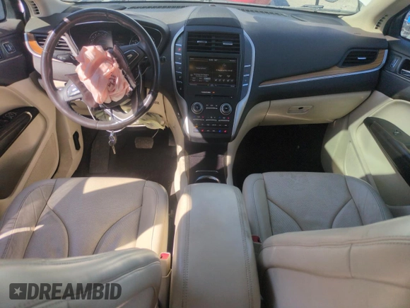 2015 Lincoln MKC z VIN 5LMTJ2AH7FUJ26375, wystawiony jako Copart lot #57830425 z przebiegiem 96 169 mil mil oraz Szkoda całkowita • Salvage title. Historia ofert i sprzedaży dostępna na DreamBid. Obrazek 8.