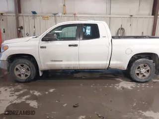 2014 Toyota Tundra 4WD Truck SR with VIN 5TFUY5F11EX393870, listed as a IAAI auction lot 41414461 with 120,837 mi miles. Bid and sale history available at carsss.com. Image 15.