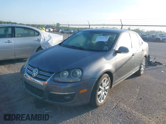 2006 Volkswagen Jetta Sedan 2.0L Turbo with VIN 3VWMJ71K16M697690, listed as a IAAI auction lot 42111138 with 119,998 mi miles. Bid and sale history available at carsss.com. Image 2.