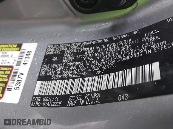 2011 Toyota Sienna XLE z VIN 5TDDK3DC1BS002387, wystawiony jako IAAI lot #42373126 z przebiegiem 279 026 mil mil oraz . Historia ofert i sprzedaży dostępna na DreamBid. Obrazek 9.