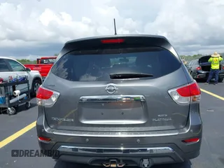 2015 Nissan Pathfinder Platinum with VIN 5N1AR2MMXFC668880, listed as a IAAI auction lot 42371231 with 101,173 mi miles and . Bid and sale history available at DreamBid. Image 17.