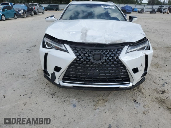 2019 Lexus UX 200 z VIN JTHY3JBH5K2016803, wystawiony jako Copart lot #51068815 z przebiegiem 58 072 mil mil oraz Nie do naprawy • Non repairable. Historia ofert i sprzedaży dostępna na DreamBid. Obrazek 5.