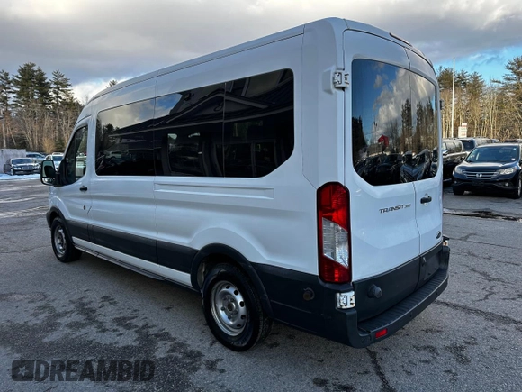 2017 Ford Transit XL z VIN 1FBAX2CM0HKA29299, wystawiony jako Copart lot #45229715 z przebiegiem 198 835 mil mil oraz Czysty tytuł • Clean title. Historia ofert i sprzedaży dostępna na DreamBid. Obrazek 3.