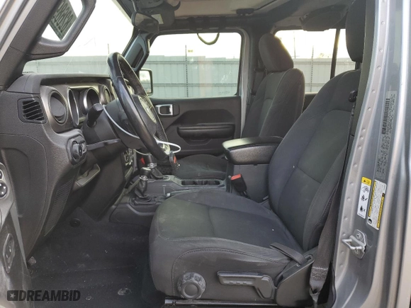 2018 Jeep Wrangler Unlimited Sport with VIN 1C4HJXDN5JW206833, listed as a Copart auction lot 82689844 with 113,635 mi miles and Salvage Title. Bid and sale history available at carsss.com. Image 7.