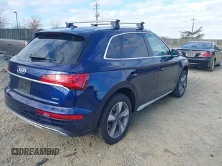 2024 Audi Q5 Premium with VIN WA1ABAFYXR2004201, listed as a IAAI auction lot 40997985 with 9,084 mi miles and . Bid and sale history available at DreamBid. Image 4.