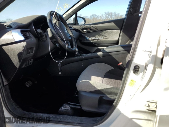 2019 Toyota C-HR XLE with VIN NMTKHMBX9KR095787, listed as a Copart auction lot 47006195 with 65,070 mi miles and Salvage Title. Bid and sale history available at carsss.com. Image 7.