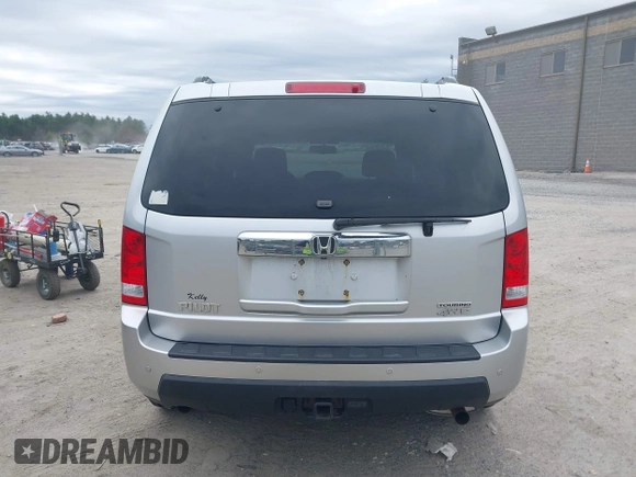 2011 Honda Pilot Touring with VIN 5FNYF4H90BB022354, listed as a IAAI auction lot 41965082 with 126,505 mi miles and . Bid and sale history available at carsss.com. Image 17.