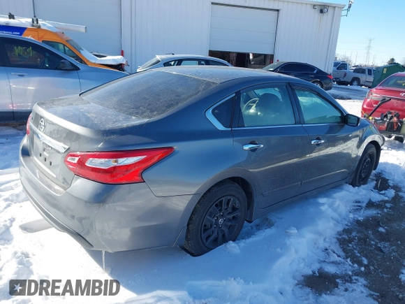 2016 Nissan Altima S with VIN 1N4AL3AP8GC111953, listed as a IAAI auction lot 41588139 with 121,701 mi miles and . Bid and sale history available at DreamBid. Image 4.
