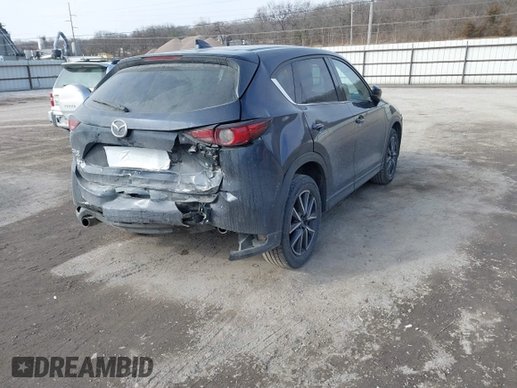2018 Mazda CX-5 Grand Touring with VIN JM3KFBDM7J0338665, listed as a IAAI auction lot 41546019 with 141,740 mi miles. Bid and sale history available at carsss.com. Image 4.