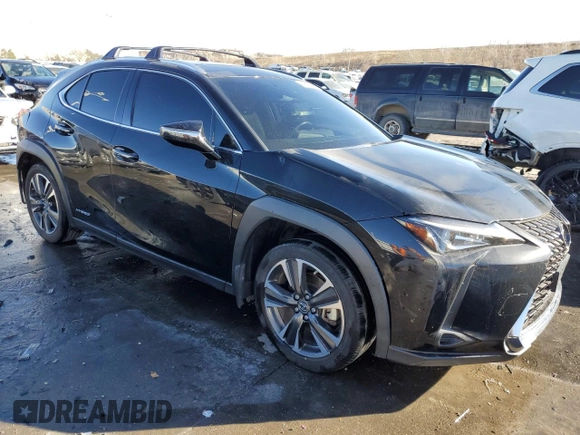 2019 Lexus UX with VIN JTHU9JBH1K2003978, listed as a Copart auction lot 71582382 with 35,239 mi miles. Bid and sale history available at carsss.com. Image 4.