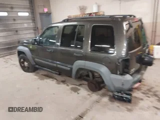 2005 Jeep Liberty Sport with VIN 1J4GL48KX5W691913, listed as a IAAI auction lot 41827572 with 169,313 mi miles and . Bid and sale history available at DreamBid. Image 3.