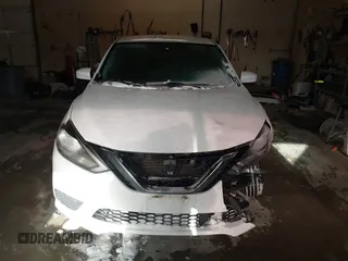 2019 Nissan Sentra S z VIN 3N1AB7AP9KY325065, wystawiony jako IAAI lot #41612204 z przebiegiem 141 818 mil mil oraz . Historia ofert i sprzedaży dostępna na DreamBid. Obrazek 12.