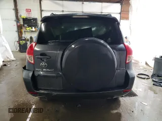 2007 Toyota RAV4 Sport z VIN JTMBD32V876037599, wystawiony jako Copart lot #63626865 z przebiegiem Nie podano mil oraz Szkoda całkowita • Salvage title. Historia ofert i sprzedaży dostępna na DreamBid. Obrazek 6.
