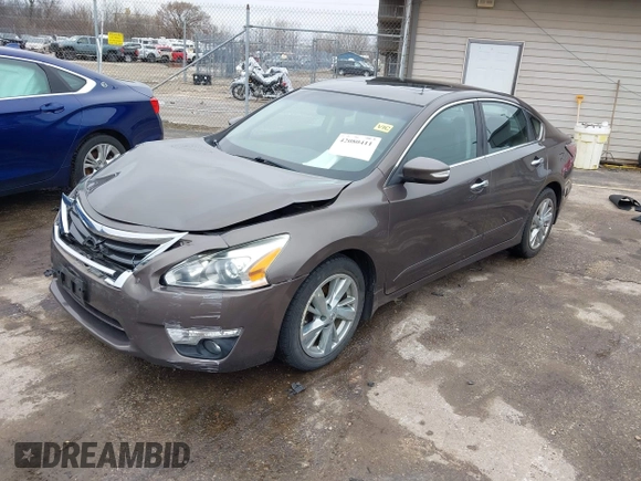 2014 Nissan Altima SL with VIN 1N4AL3APXEN214860, listed as a IAAI auction lot 42080411 with 115,962 mi miles and . Bid and sale history available at DreamBid. Image 2.