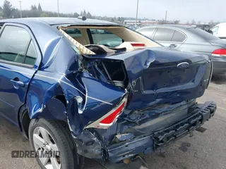 2007 Ford Fusion SE with VIN 3FAHP07117R175015, listed as a IAAI auction lot 41881420 with 217,978 mi miles. Bid and sale history available at carsss.com. Image 6.