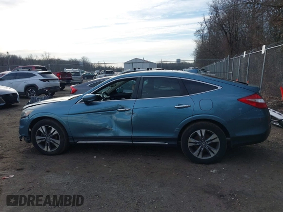 2014 Honda Crosstour EX-L с VIN 5J6TF2H5XEL001342, выставлен на аукционе IAAI как лот 41603425 с пробегом 157 347 миль миль и . История ставок и продаж доступна на DreamBid. Изображение 14.