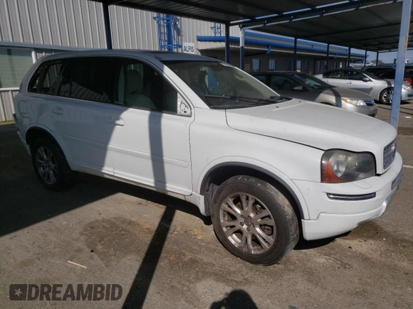 2013 Volvo XC90 Premier Plus с VIN YV4952CZ6D1661270, выставлен на аукционе Copart как лот 50819805 с пробегом 133 375 миль миль и Списание • Salvage title. История ставок и продаж доступна на DreamBid. Изображение 4.