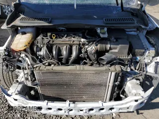 2016 Ford Escape SE z VIN 1FMCU0G73GUB48369, wystawiony jako Copart lot #47526865 z przebiegiem 105 186 mil mil oraz Szkoda całkowita • Salvage title. Historia ofert i sprzedaży dostępna na DreamBid. Obrazek 11.