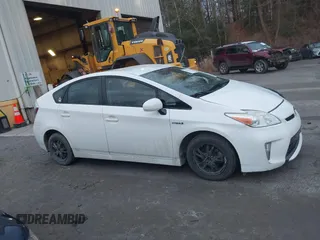2013 Toyota Prius One with VIN JTDKN3DU9D5597277, listed as a IAAI auction lot 41240243 with 204,658 mi miles and . Bid and sale history available at carsss.com. Image 13.