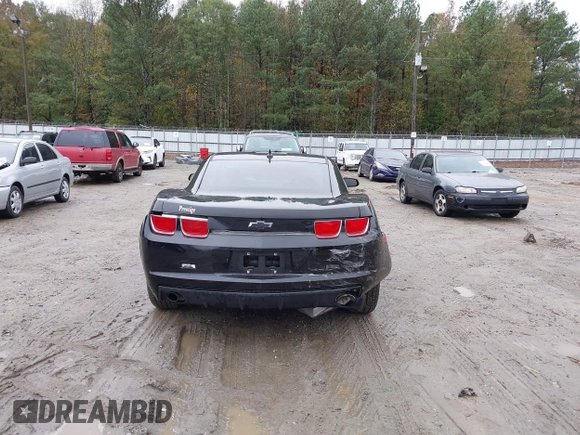 2011 Chevrolet Camaro 2LS с VIN 2G1FA1ED3B9165616, выставлен на аукционе IAAI как лот 40864625 с пробегом 145 035 миль миль и . История ставок и продаж доступна на DreamBid. Изображение 16.