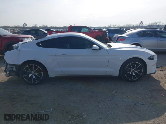 2021 Ford Mustang EcoBoost z VIN 1FA6P8TD5M5133239, wystawiony jako IAAI lot #41899042 z przebiegiem 65 553 mil mil oraz . Historia ofert i sprzedaży dostępna na DreamBid. Obrazek 13.