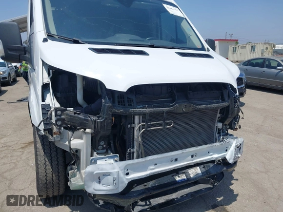 2019 Ford Transit with VIN 1FTBW2CM1KKB41975, listed as a IAAI auction lot 42444285 with 160,744 mi miles and . Bid and sale history available at DreamBid. Image 6.