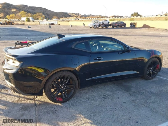2018 Chevrolet Camaro 1LT with VIN 1G1FB1RX3J0171894, listed as a IAAI auction lot 41371543 with NaN miles. Bid and sale history available at carsss.com. Image 14.