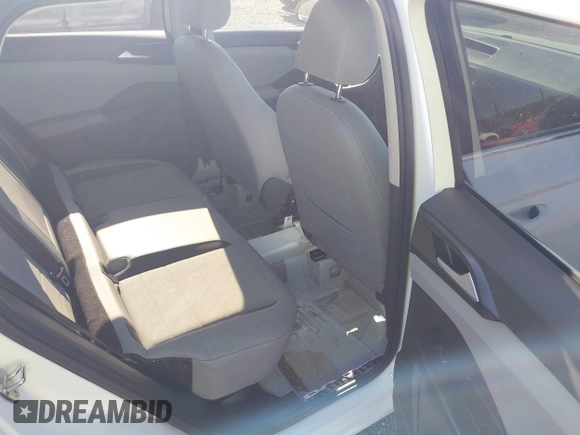 2022 Volkswagen Taos SE с VIN 3VVRX7B29NM069379, выставлен на аукционе IAAI как лот 42045400 с пробегом 45 788 миль миль и . История ставок и продаж доступна на DreamBid. Изображение 8.